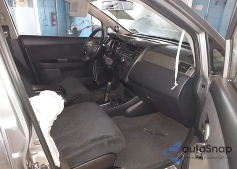 2010 Nissan Versa 1.8Sl z USA, uszkodzony, nr VIN 3N1BC1CP9AL362009